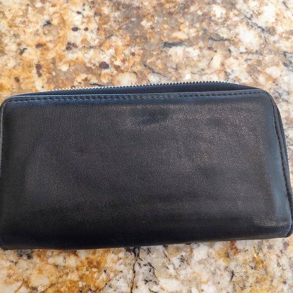 Adrienne Vittadini studio black wallet. 8"X4.5" faux leather, un-used. - Picture 8 of 12